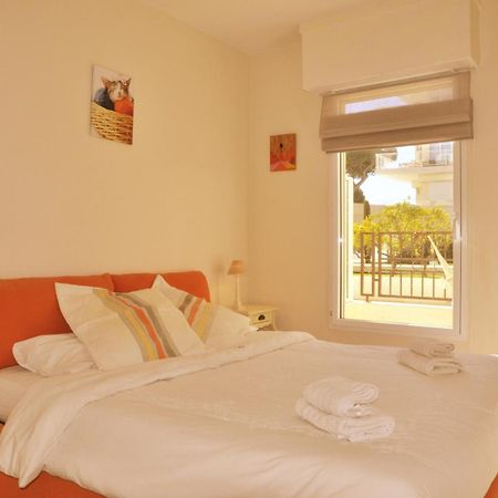 Stunning 2 Bed, 2 Bath Apt On The Cannes Sea Front Has Swimming Pool And Is A Secure Modern Building 464 외부 사진