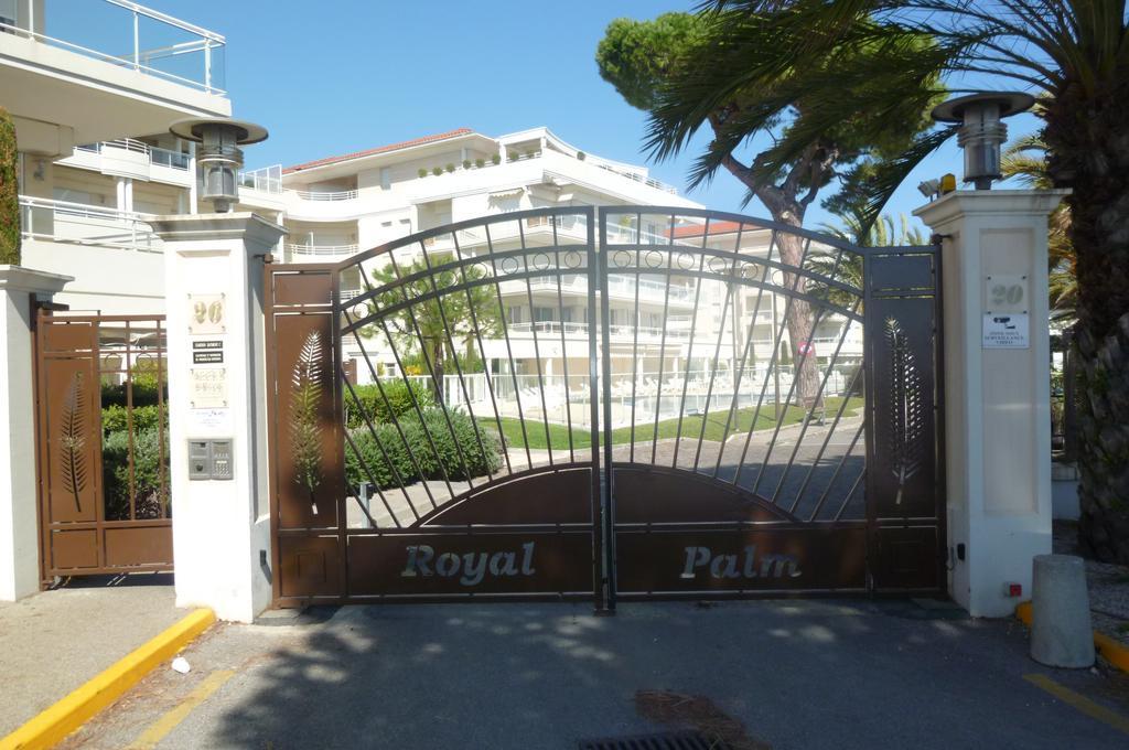 Stunning 2 Bed, 2 Bath Apt On The Cannes Sea Front Has Swimming Pool And Is A Secure Modern Building 464 외부 사진
