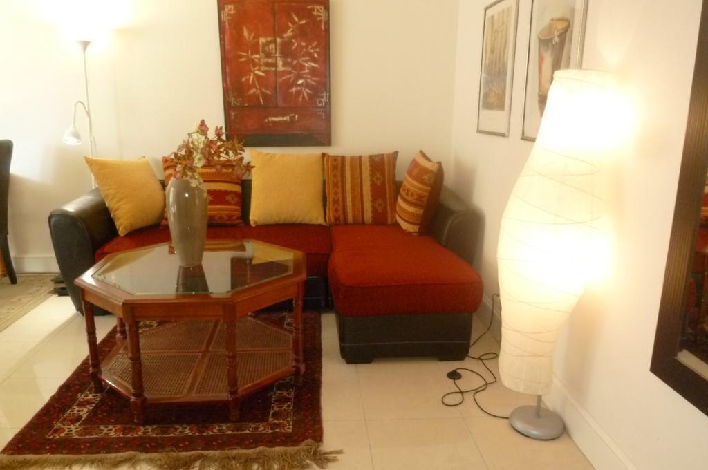 Stunning 2 Bed, 2 Bath Apt On The Cannes Sea Front Has Swimming Pool And Is A Secure Modern Building 464 외부 사진