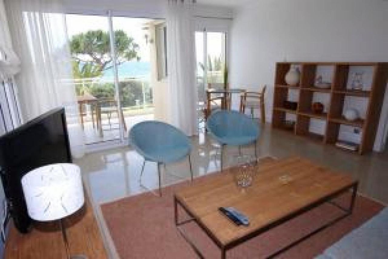 Stunning 2 Bed, 2 Bath Apt On The Cannes Sea Front Has Swimming Pool And Is A Secure Modern Building 464 외부 사진