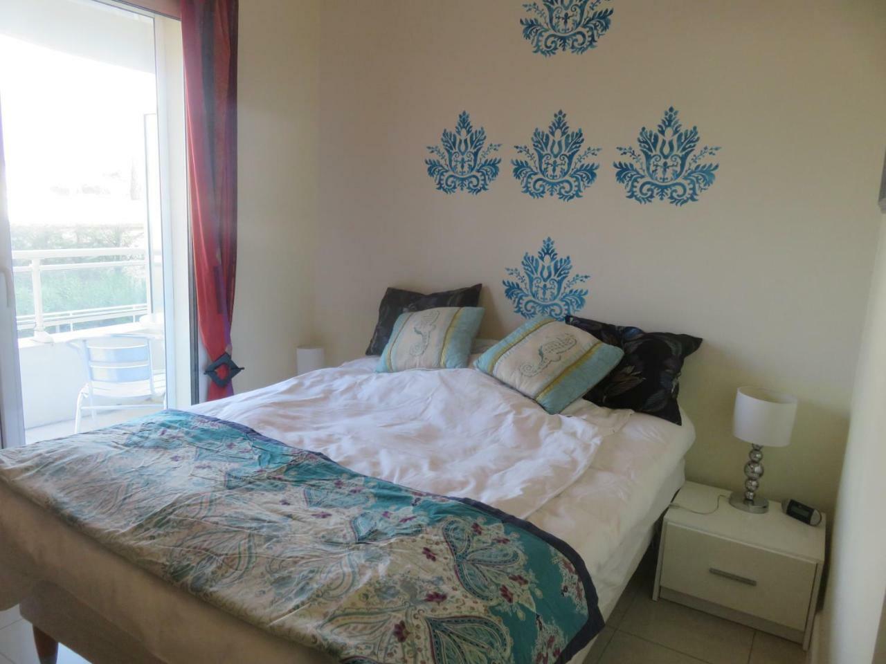 Stunning 2 Bed, 2 Bath Apt On The Cannes Sea Front Has Swimming Pool And Is A Secure Modern Building 464 외부 사진
