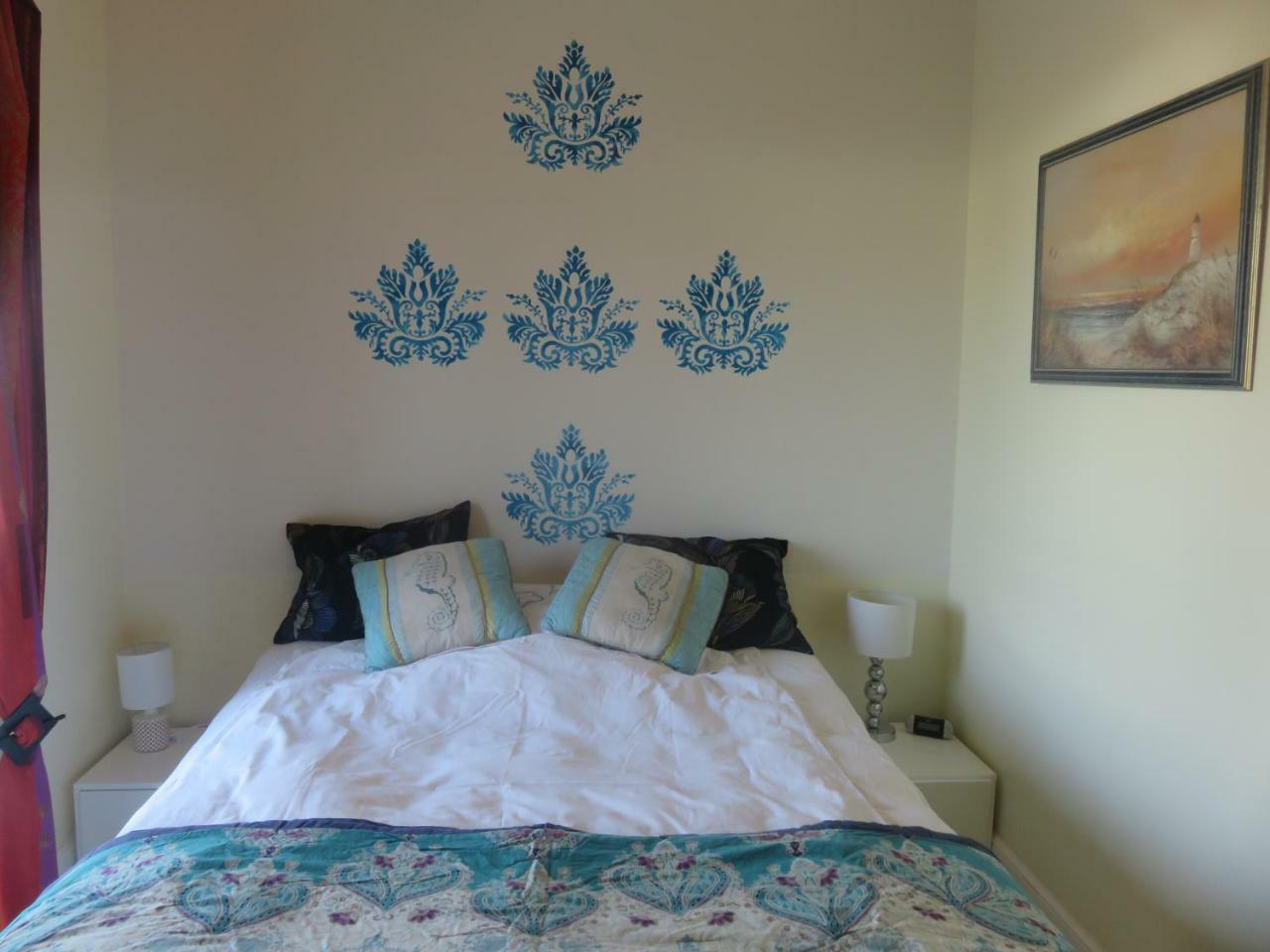Stunning 2 Bed, 2 Bath Apt On The Cannes Sea Front Has Swimming Pool And Is A Secure Modern Building 464 외부 사진